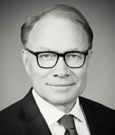 portrait of Siim A. Vanaselja